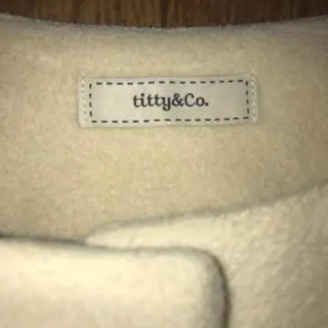 titty&co(ティティアンドコー)のtitty&Co. ノーカラーコート リボン レディースのジャケット/アウター(ロングコート)の商品写真