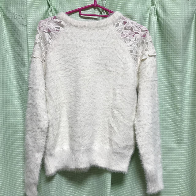 GU(ジーユー)の白ニット レディースのトップス(ニット/セーター)の商品写真