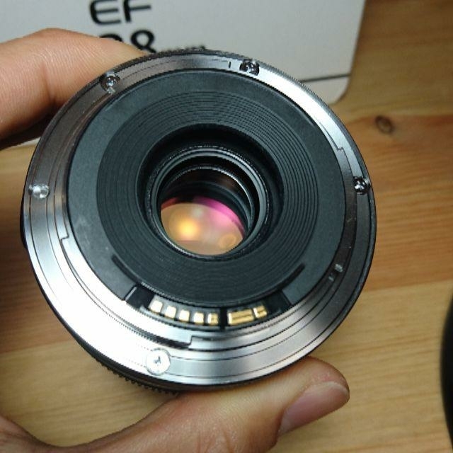 Canon(キヤノン)のCanon EF28mm f2.8 IS USM スマホ/家電/カメラのカメラ(レンズ(単焦点))の商品写真