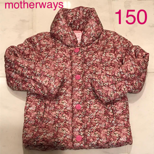 motherways(マザウェイズ)のマザウェイズ motherways ダウン 150 花柄 アウター キッズ/ベビー/マタニティのキッズ服女の子用(90cm~)(ジャケット/上着)の商品写真