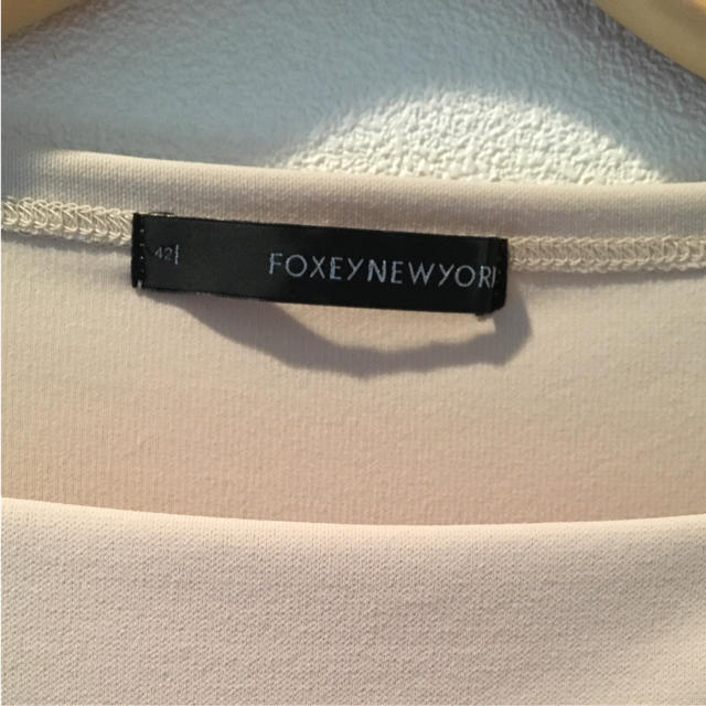 FOXEY(フォクシー)の美品 FOXEY NEWYORK カットソー 42 レディースのトップス(カットソー(長袖/七分))の商品写真