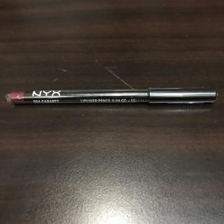 エヌワイエックス(NYX)の新品NYXスリムペンシルリップライナー(リップライナー)