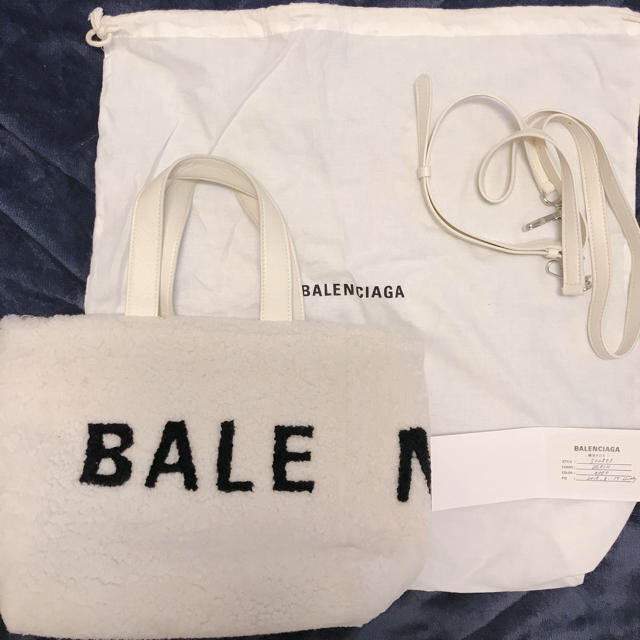 ★日本の職人技★ バレンシアガ - Balenciaga ムートンバック ほぼ新品 BALENCIAGA ハンドバッグ
