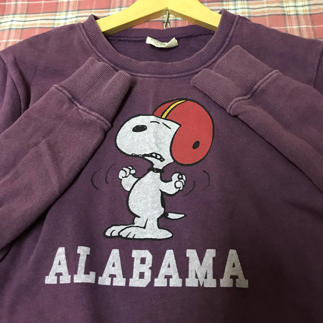 PEANUTS(ピーナッツ)のSnoopy スヌーピー スウェット  レディースのトップス(トレーナー/スウェット)の商品写真