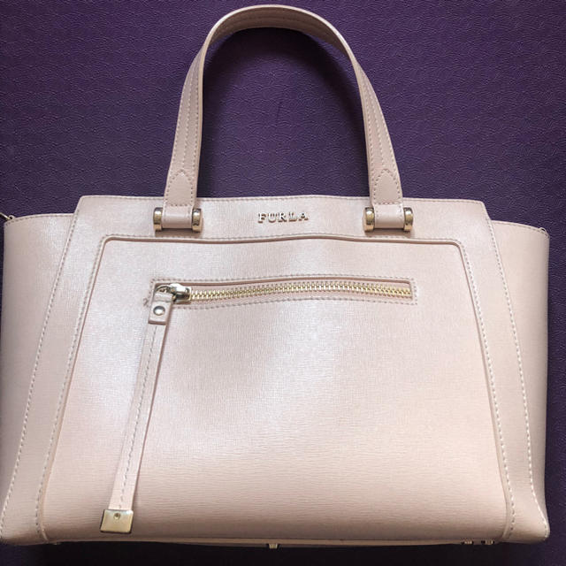 Furla バッグ