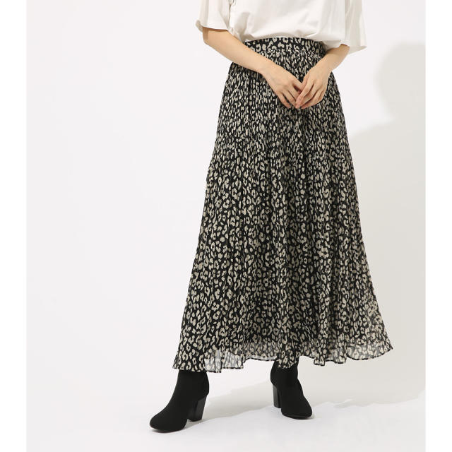 AZUL by moussy(アズールバイマウジー)の新品✨レオパード柄プリーツスカート🐆完売M✨ レディースのスカート(ロングスカート)の商品写真