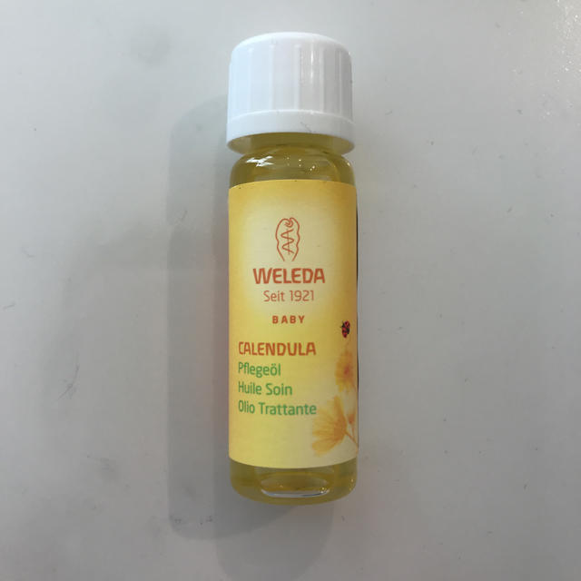 WELEDA(ヴェレダ)のヴェレダ☆ベビーオイル☆10ml キッズ/ベビー/マタニティの洗浄/衛生用品(ベビーローション)の商品写真