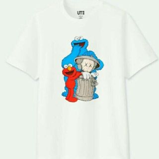 ユニクロ(UNIQLO)のUNIQLO KAWS コラボ Tシャツ XL 新品未使用(Tシャツ/カットソー(半袖/袖なし))