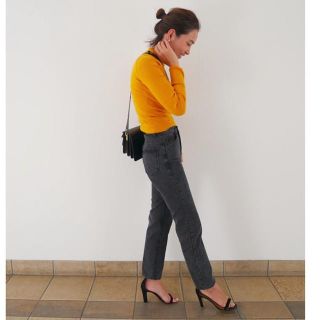 ザラ(ZARA)のAcdre♡highwaist denim♡ブラック♡M(デニム/ジーンズ)