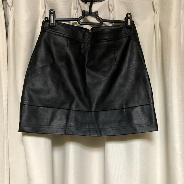 ZARA(ザラ)のZara ザラ レザー調スカート レディースのスカート(ミニスカート)の商品写真