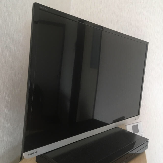 液晶テレビ 32インチ TOSHIBA 11月23日まで出品