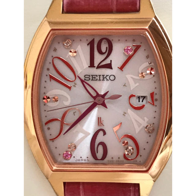 SEIKO(セイコー)のセイコー ルキア SEIKO Lukia ソーラー電波時計2017桜限定品 レディースのファッション小物(腕時計)の商品写真