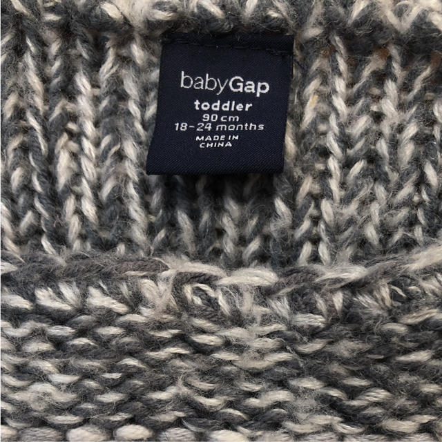 babyGAP(ベビーギャップ)のニット キッズ/ベビー/マタニティのキッズ服女の子用(90cm~)(ニット)の商品写真