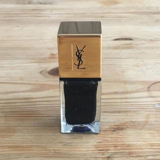 イヴサンローランボーテ(Yves Saint Laurent Beaute)のサンローランのネイル 104(マニキュア)