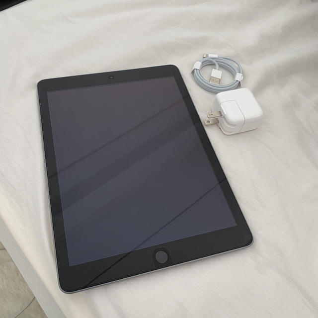 iPad 2017 Wi-Fiモデル 128GB スペースグレイ - タブレット