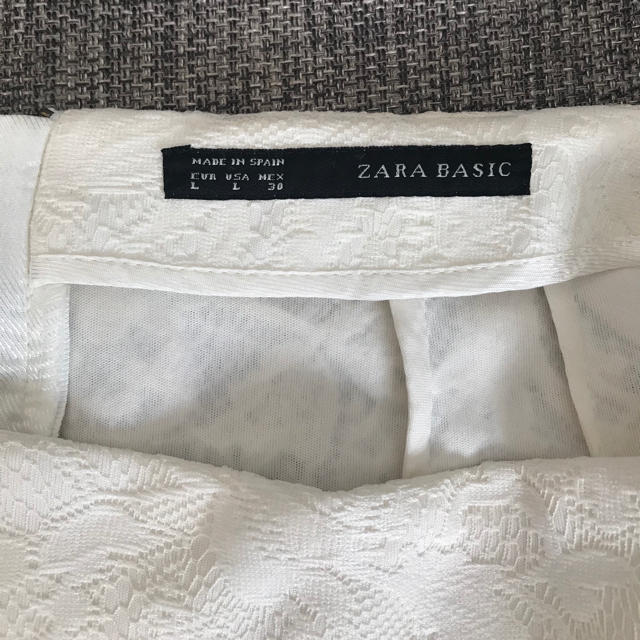 ZARA(ザラ)のZARA（ザラ ） レースタイトスカート Lサイズ レディースのスカート(ミニスカート)の商品写真