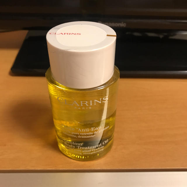 CLARINS(クラランス)の【さくら様専用】クラランス アンティオー100ml コスメ/美容のボディケア(ボディオイル)の商品写真