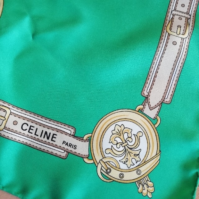 celine(セリーヌ)のセリーヌスカーフ／グリーン レディースのファッション小物(バンダナ/スカーフ)の商品写真