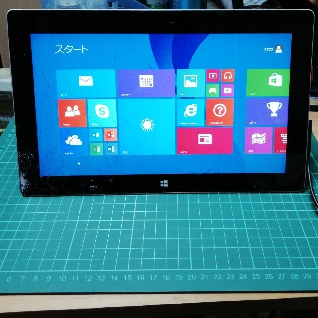 Microsoft(マイクロソフト)のSurface2 スマホ/家電/カメラのPC/タブレット(タブレット)の商品写真