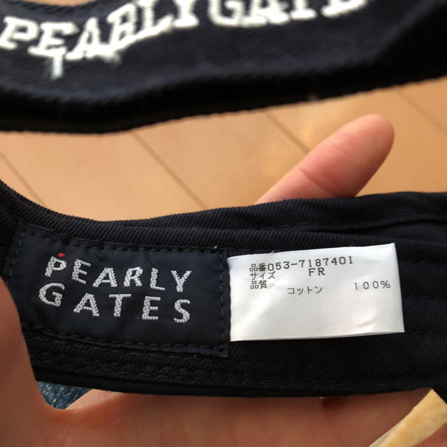 PEARLY GATES(パーリーゲイツ)のパーリーゲイツ サンバイザー ネイビー スポーツ/アウトドアのゴルフ(その他)の商品写真