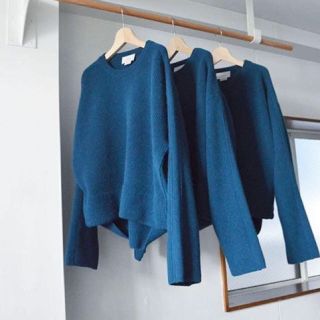 サンシー(SUNSEA)のyoke 7g oversized half cardigan crewneck(ニット/セーター)