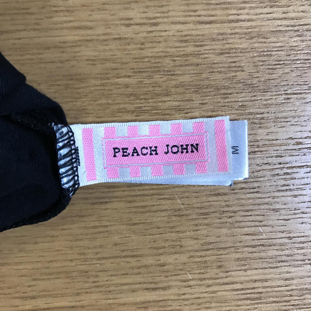 PEACH JOHN(ピーチジョン)のピーチジョン 汗脇パット付きインナー 黒 M レディースの下着/アンダーウェア(その他)の商品写真