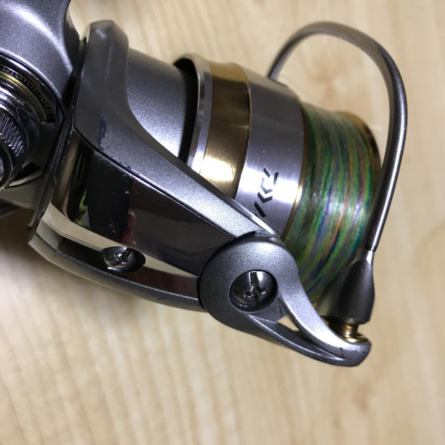 DAIWA(ダイワ)のダイワ レブロス3000  スピニングリール中古 スポーツ/アウトドアのフィッシング(リール)の商品写真