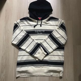 シュプリーム(Supreme)のStriped Hooded Crewneck(パーカー)