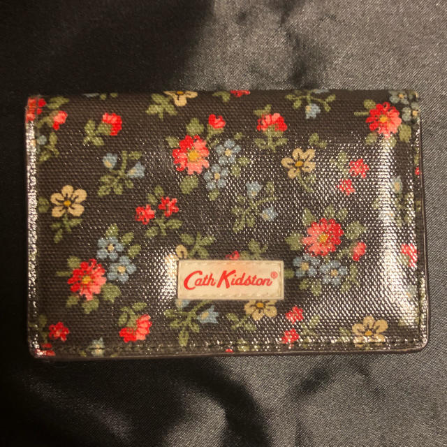 Cath Kidston(キャスキッドソン)のキャスキッドソン カードケース レディースのファッション小物(名刺入れ/定期入れ)の商品写真