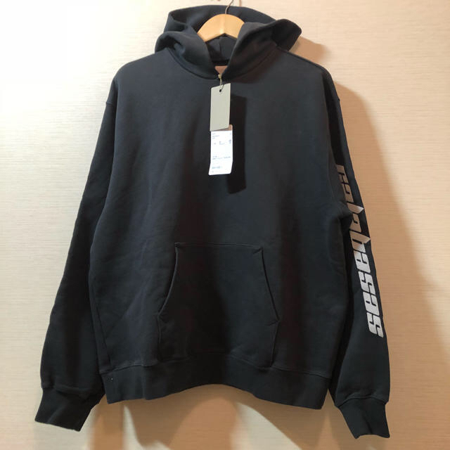 adidas(アディダス)の専用  yeezy calabasas   メンズのトップス(パーカー)の商品写真