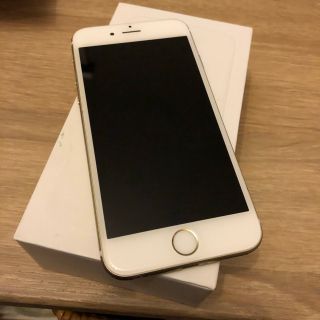 アイフォーン(iPhone)のiPhone6 本体 ゴールド docomo 64GB 箱付き(スマートフォン本体)