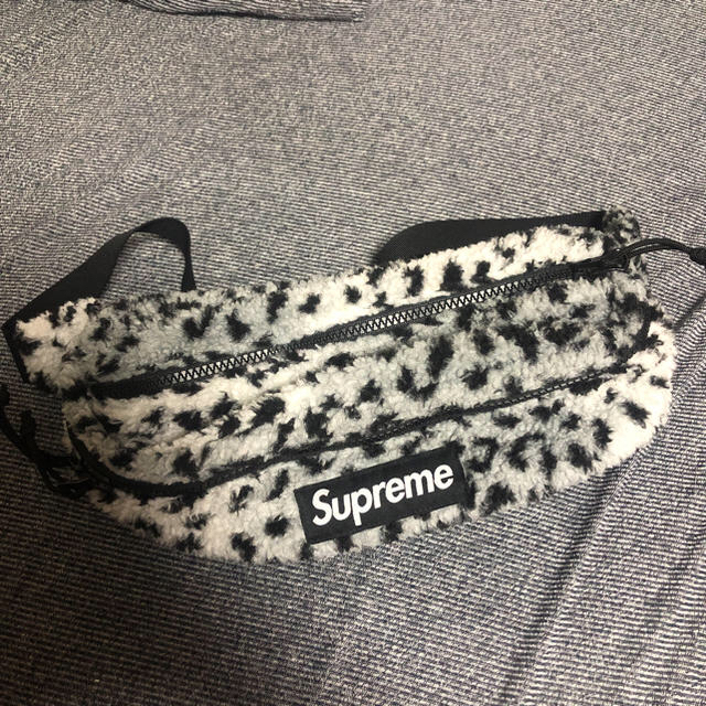 supreme ウエストポーチ レオパード