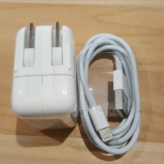 アップル(Apple)のApple USBパワーアダプタ 10w  ケーブルセット(バッテリー/充電器)