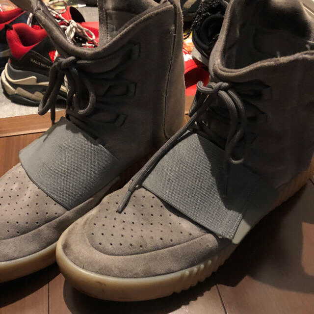 yeezy 750 グレーガム