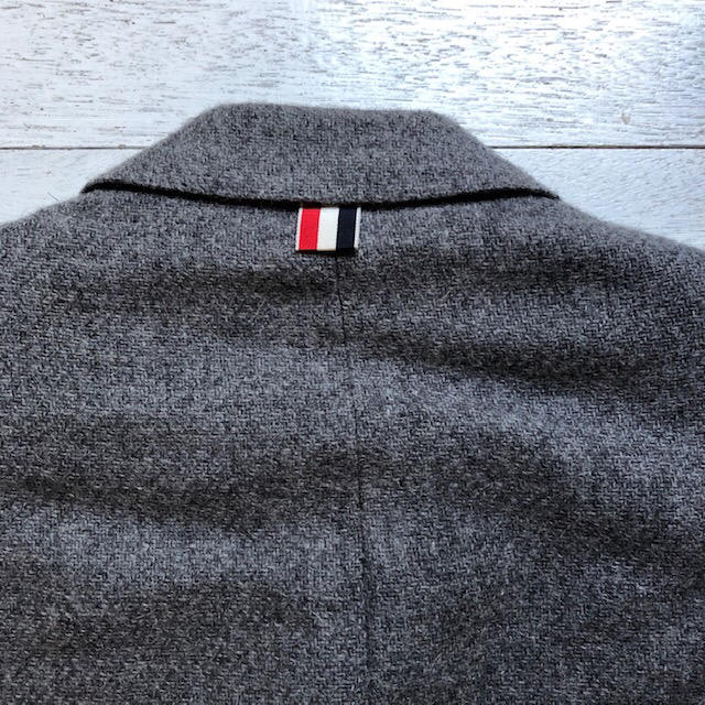 THOM BROWNE(トムブラウン)のトムブラウン ジャケット 正規品 サイズL メンズのジャケット/アウター(テーラードジャケット)の商品写真