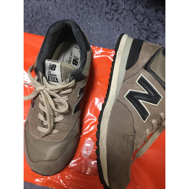 New Balance(ニューバランス)のnew balance ニューバランス 574 メンズ グレー メンズの靴/シューズ(スニーカー)の商品写真