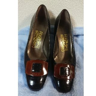 サルヴァトーレフェラガモ(Salvatore Ferragamo)のFerragamo フェラガモ パンプス 5 D 22.0cm～22.5㎝(ハイヒール/パンプス)