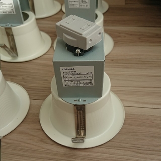 トウシバ(東芝)の東芝LED器具 LEDC-24002B  LEDC-21017(w)  14台セ(天井照明)