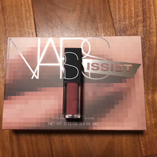 NARS(ナーズ)のNARS ベルベットリップグライド2733 コスメ/美容のベースメイク/化粧品(口紅)の商品写真