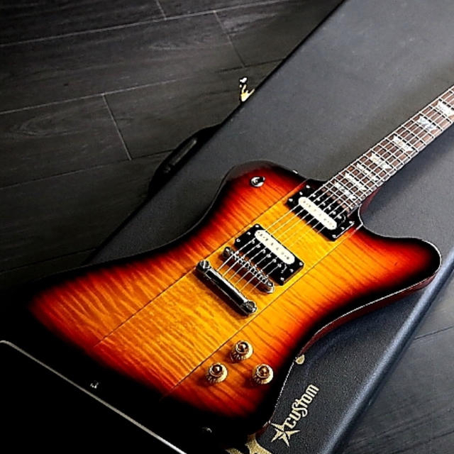 Gibson(ギブソン)のTak matsumoto firebird 美品 状態A 楽器のギター(エレキギター)の商品写真