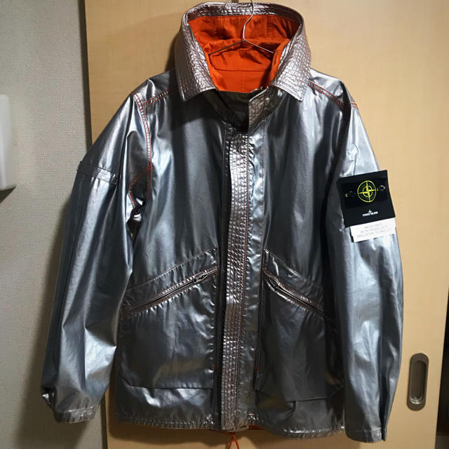 STONE ISLAND(ストーンアイランド)の専用 メンズのジャケット/アウター(ナイロンジャケット)の商品写真