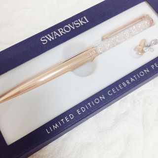 スワロフスキー(SWAROVSKI)の新品 スワロフスキー ボールペン チョウチョ付き☆(ペン/マーカー)