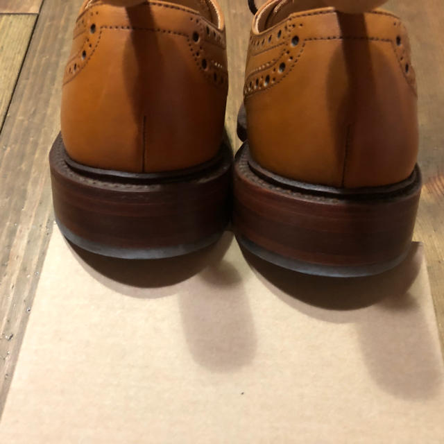 Loake(ローク)のLoake Chester タン 26cm メンズの靴/シューズ(ドレス/ビジネス)の商品写真