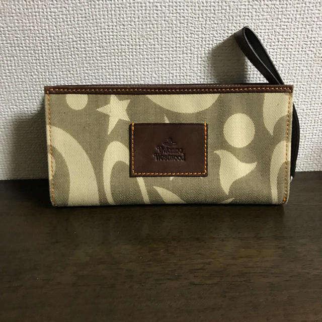 新品✨ヴィヴィアンウエストウッド 長財布 正規品