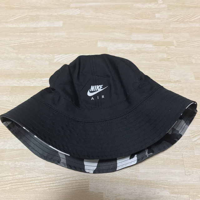 NIKE(ナイキ)のNIKE BUCKET ERDL PARTY QS バケットハット S/M メンズの帽子(ハット)の商品写真