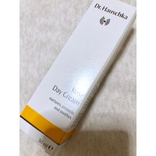 ドクターハウシュカ(Dr.Hauschka)の【新品】ドクターハウシュカ ローズデイクリーム(フェイスクリーム)