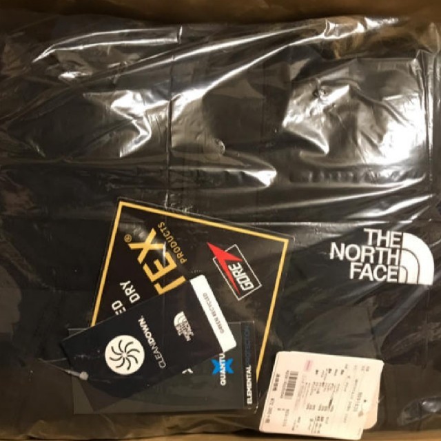 THE NORTH FACE(ザノースフェイス)のTHE NORTH FACE ノースフェイス マウンテンコート ND91835 メンズのジャケット/アウター(マウンテンパーカー)の商品写真