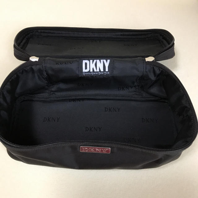 DKNY(ダナキャランニューヨーク)のDKNY  ダナキャランニューヨーク バニティポーチ レディースのバッグ(ハンドバッグ)の商品写真