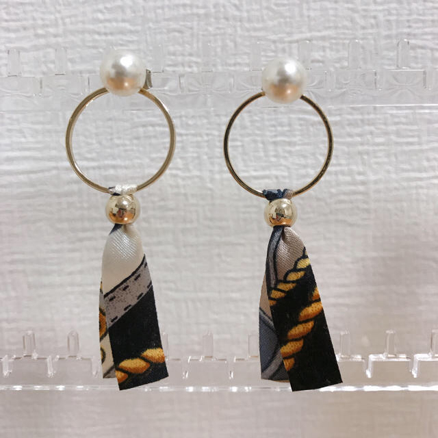 A J D Accessories ピアスの通販 By 3 S Shop ラクマ A J D Accessories ピアスの通販 By 3 S Shop ラクマ