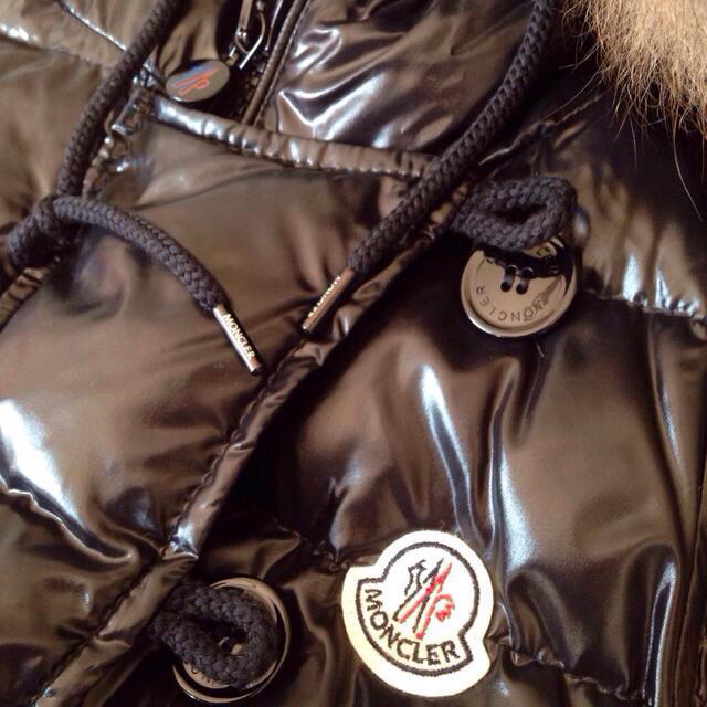 MONCLER(モンクレール)の日本正規品 MONCLER♡ダウンベスト レディースのジャケット/アウター(ダウンベスト)の商品写真